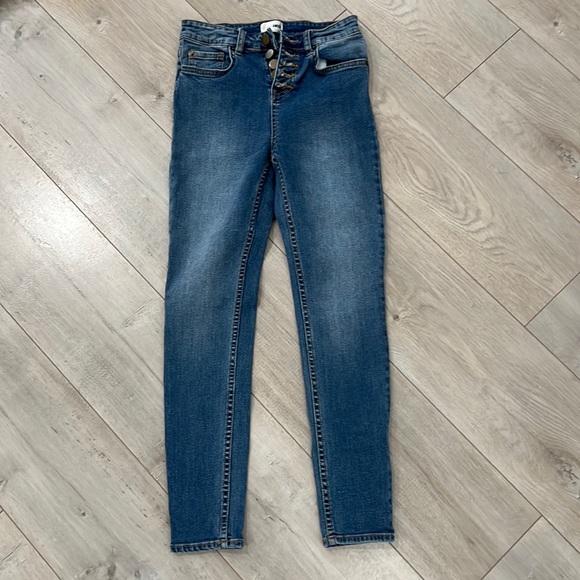 Amuse Society High Waisted Button Skinny Jeans - Picture 3 of 5